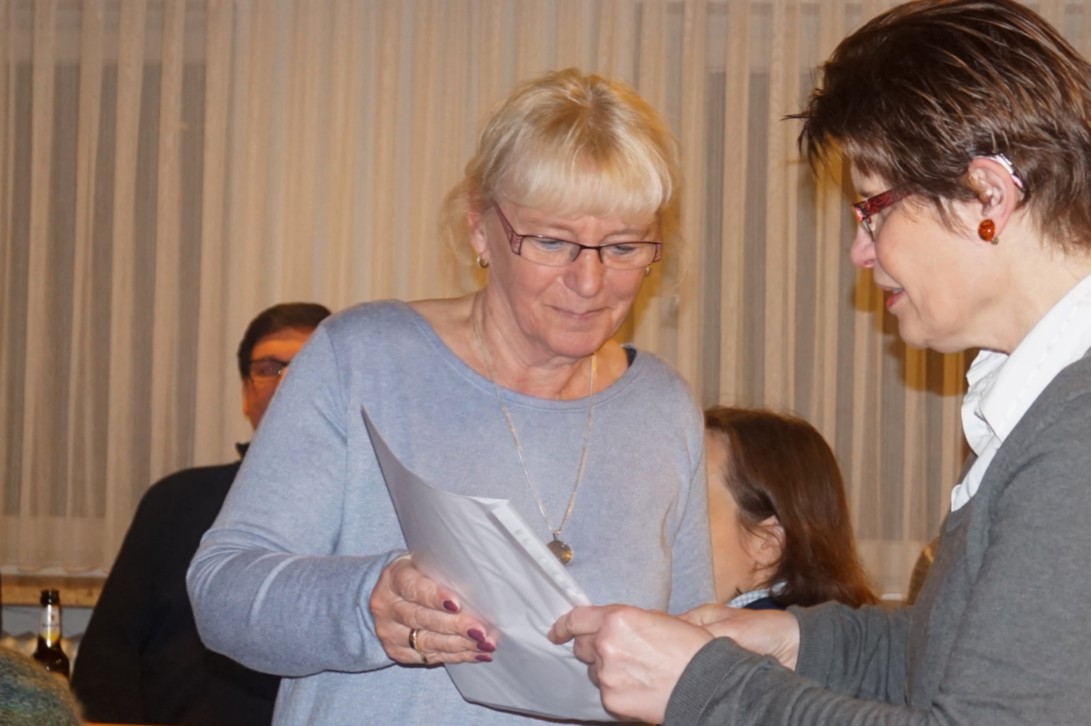 jhv 2017 02 Ilona Urban Ehrung